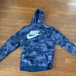 Men’s Nike hoodie